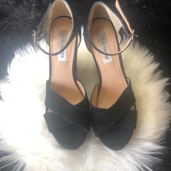 Black wedges - Picture 2 of 3